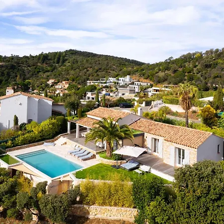 Cocotiers Holiday home *